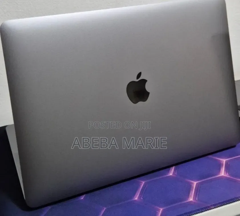 New Laptop Apple MacBook Air 2020 8GB Intel Core i5 SSD 512GB