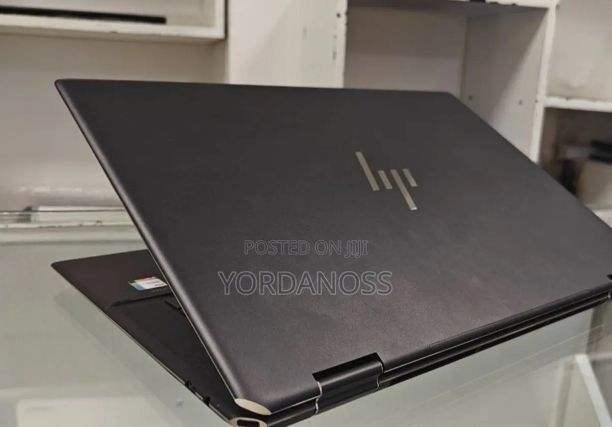 New Laptop HP Spectre X360 16GB Intel Core i7 SSD 512GB