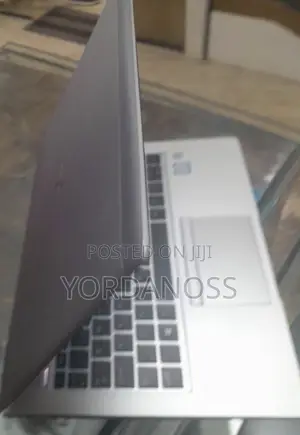 New Laptop HP EliteBook 830 G5 8GB Intel Core i5 SSD 256GB