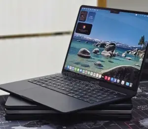 New Laptop Apple MacBook Air 2025 M4 16GB Apple M4 SSD 256GB