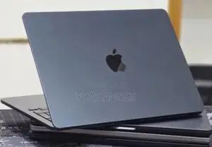 New Laptop Apple MacBook Air 2025 M4 16GB Apple M4 SSD 256GB
