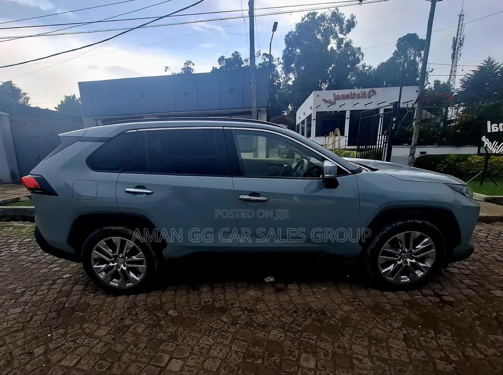 Toyota RAV4 2021 Green