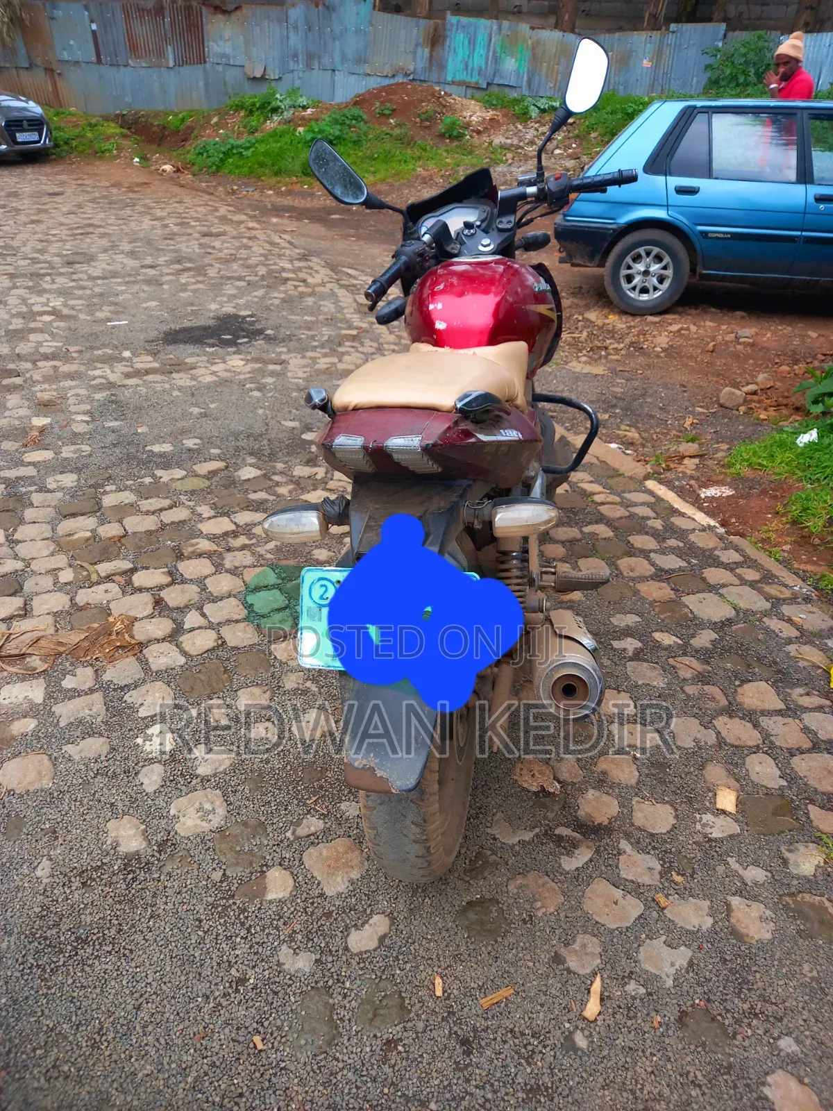 New Bajaj Avenger 180 2019 Red