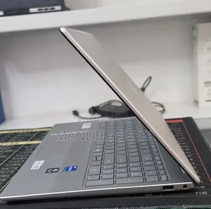 New Laptop HP Stream Notebook 16GB Intel Core i7 SSD 1T
