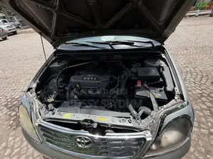 Toyota Corolla Sedan Automatic 2003 Silver