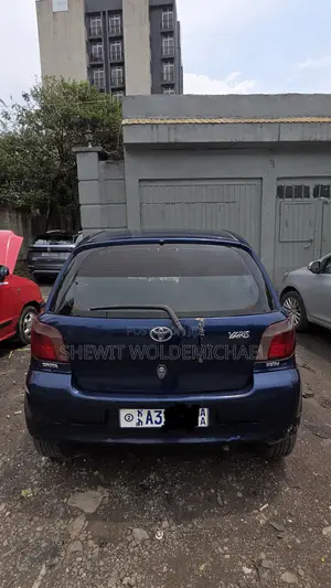 Toyota Yaris 2001 Blue