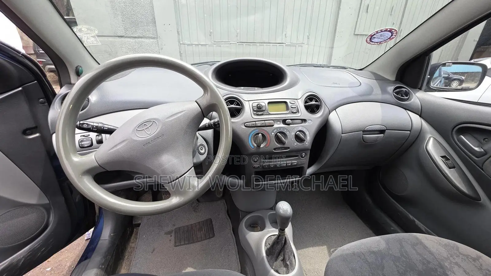 Toyota Yaris 2001 Blue