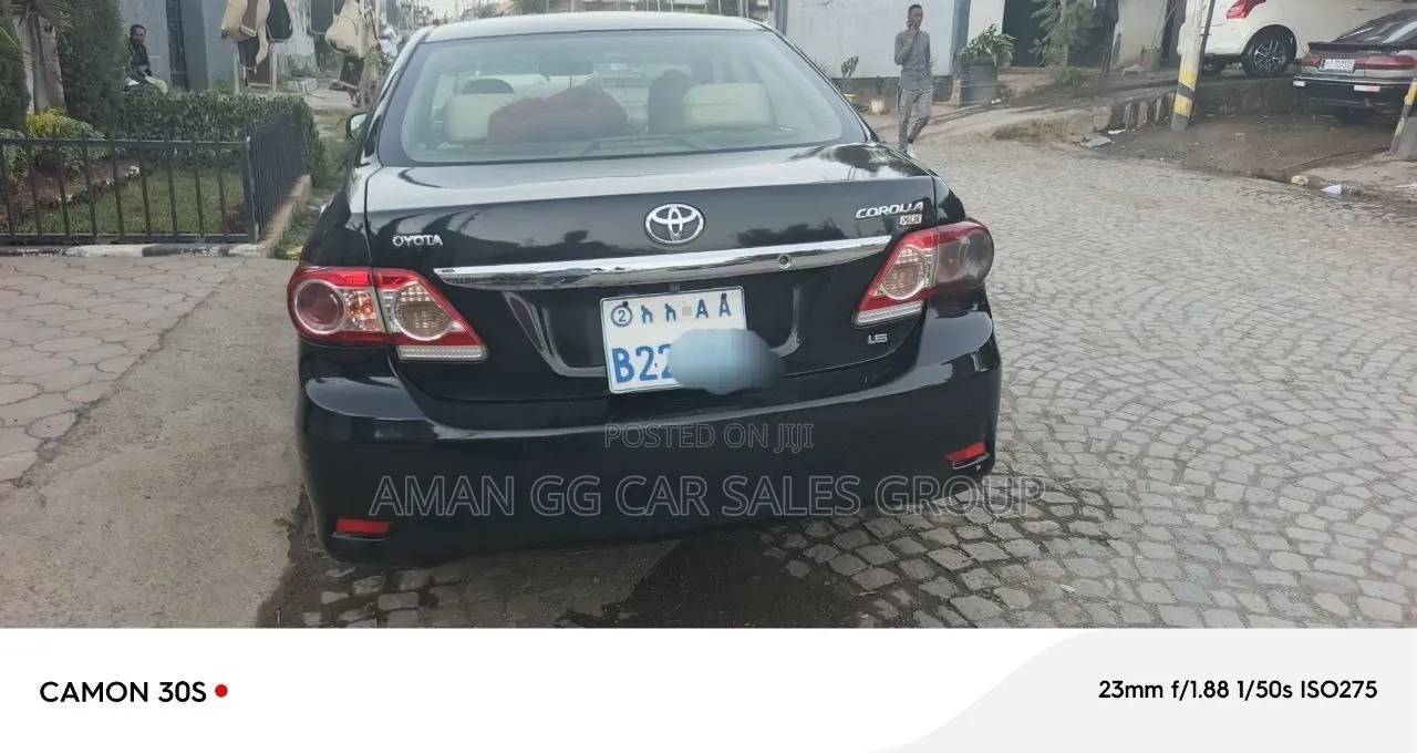 Toyota Corolla 2011 Black