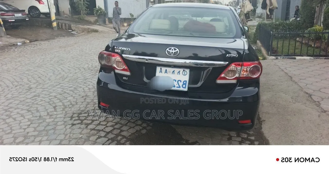 Toyota Corolla 2011 Black