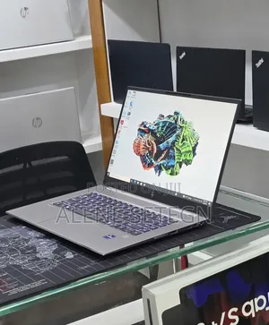 New Laptop HP ZBook 14 32GB Intel Core i9 SSD 512GB