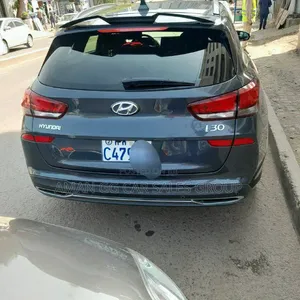 Hyundai i30 2021 Gray