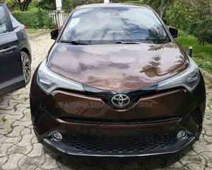 Toyota C-HR 2017 Burgundy