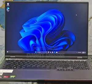 New Laptop Lenovo 16GB AMD Ryzen 7 SSD 512GB