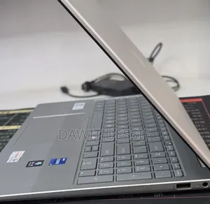 New Laptop HP 16GB Intel Core i7 SSD 1T