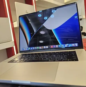 New Laptop Apple MacBook Pro 2021 M1 16GB Apple M1 Pro SSD 512GB