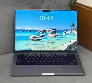 New Laptop Apple MacBook Pro 2021 M1 16GB Apple M1 Pro SSD 1T