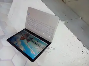 New Laptop HP Envy 14 16GB Intel Core I7 SSD 256GB