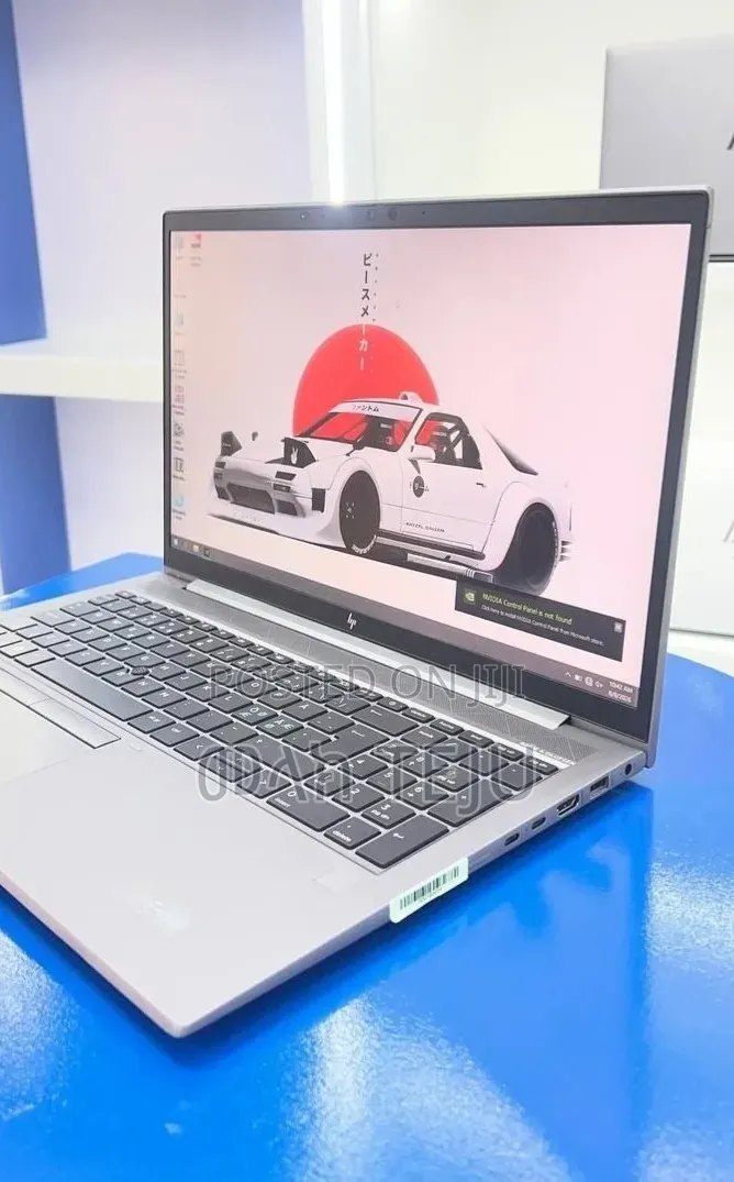 New Laptop HP ZBook Studio G5 16GB Intel Core i7 SSD 512GB