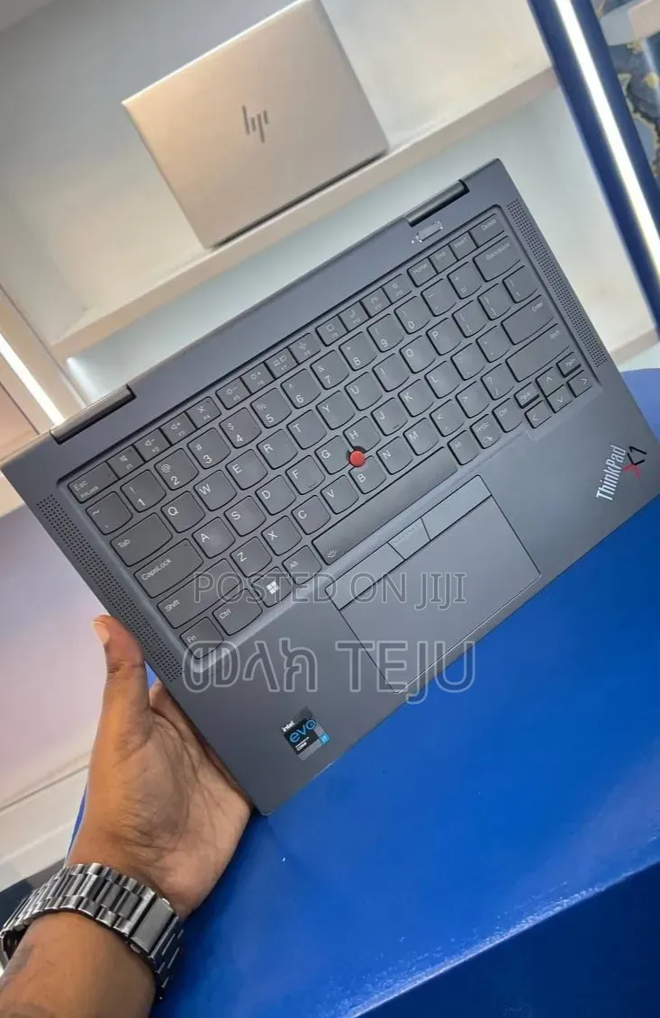New Laptop Lenovo ThinkPad X1 Yoga 16GB Intel Core i7 SSD 512GB