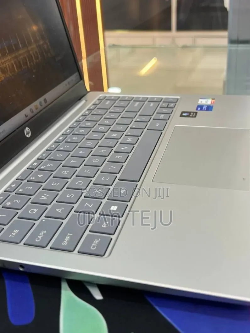 New Laptop HP Stream Notebook 16GB Intel Core i7 SSD 1T
