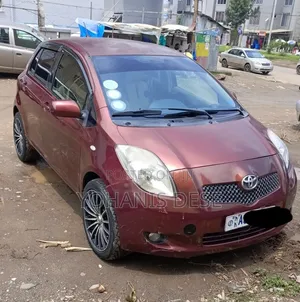 Toyota Yaris 2007 Burgundy