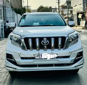 Toyota Land Cruiser Prado 2016 Silver