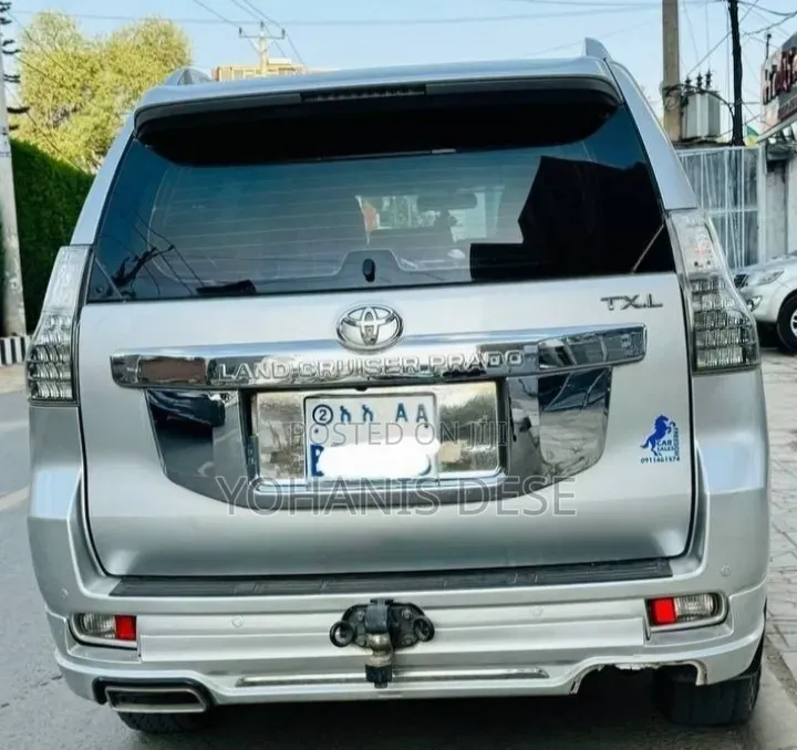 Toyota Land Cruiser Prado 2016 Silver