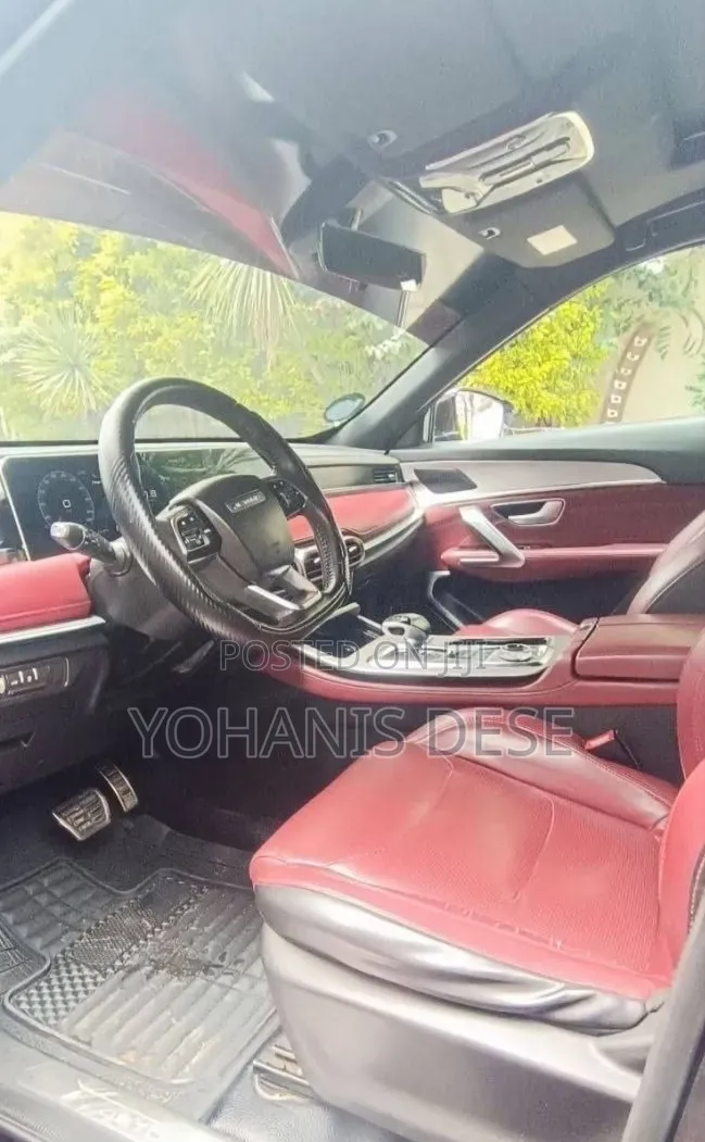 Jetour X70 Plus 2022 Burgundy