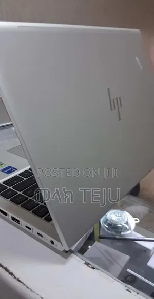 New Laptop HP EliteBook 640 G10 16GB Intel Core i7 SSD 512GB