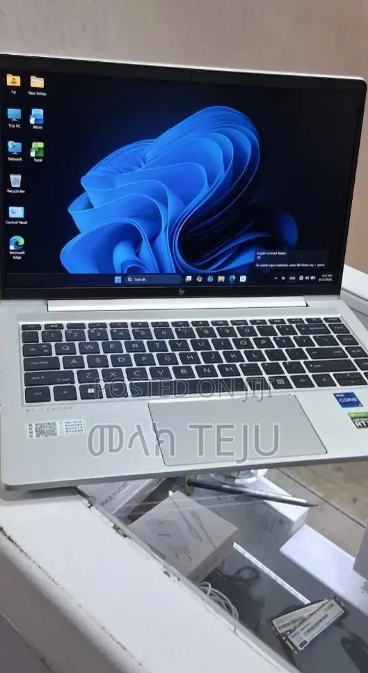 New Laptop HP EliteBook 640 G10 16GB Intel Core i7 SSD 512GB