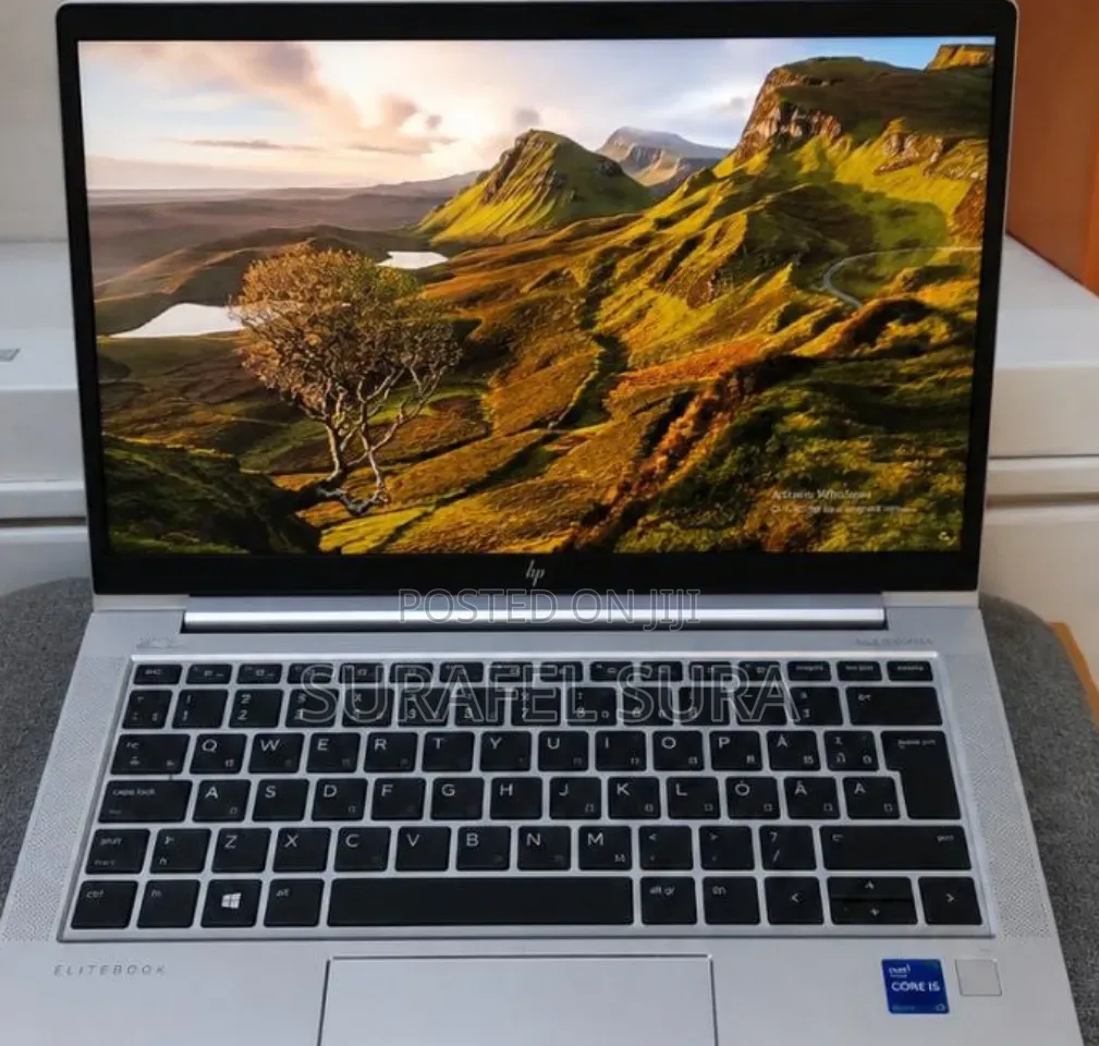 New Laptop HP EliteBook 840 G8 8GB Intel Core i5 SSD 512GB