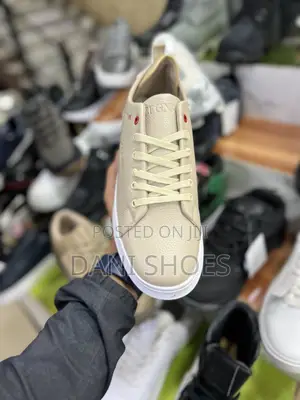 Zegna-Branded Leather Casual Sneaker