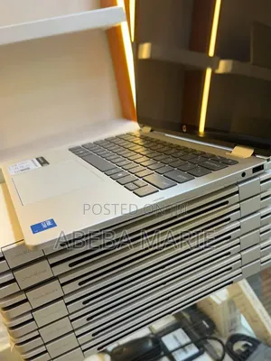 New Laptop HP OmniBook 5 14" 16GB Intel Core 7 SSD 1T
