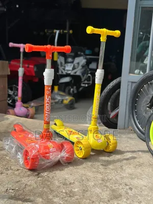 ለልጆች የሚሆን ማራኪ ባለ 3 እግር ስኩተር (Kids Scooter) - አዲስ
