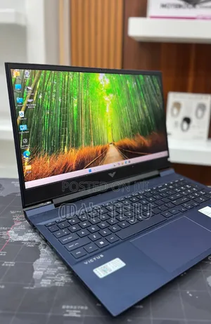 New Laptop HP Victus 16 16GB Intel Core i7 SSD 512GB