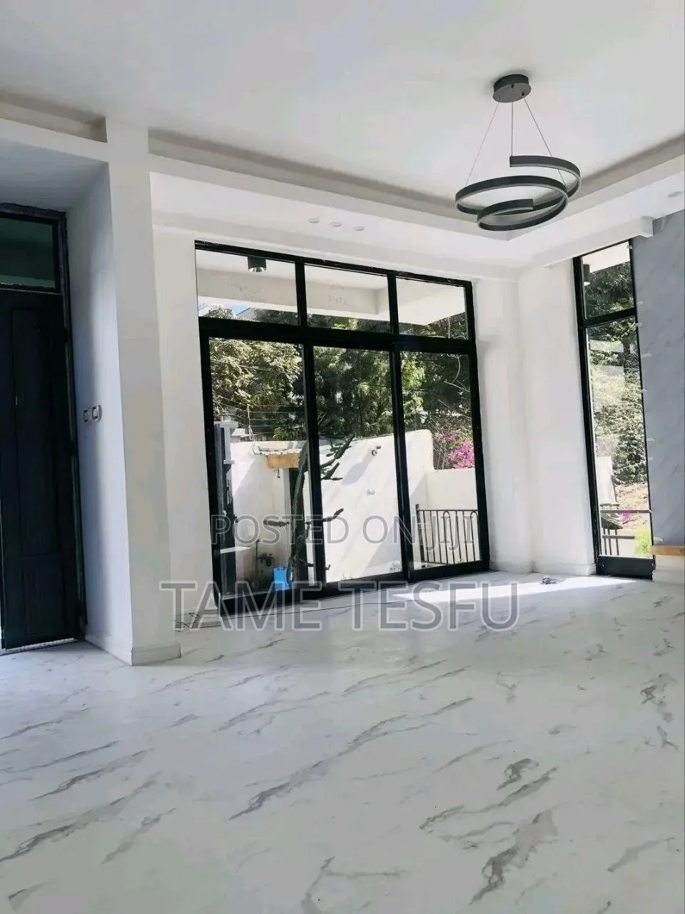Furnished 8bdrm House in Bole24 for sale
