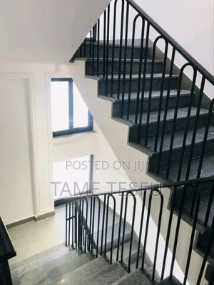 Furnished 8bdrm House in Bole24 for sale