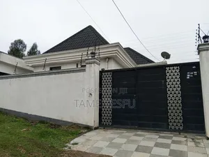 Furnished 3bdrm Villa in ፍጋ, Bole for sale