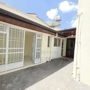 Furnished 6bdrm House in ሀያት, Bole for sale