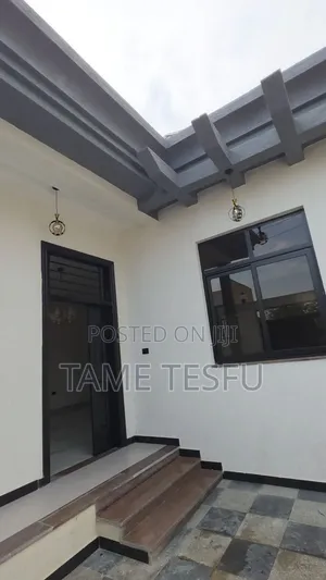 Furnished 3bdrm Villa in ሀያት, Bole for sale
