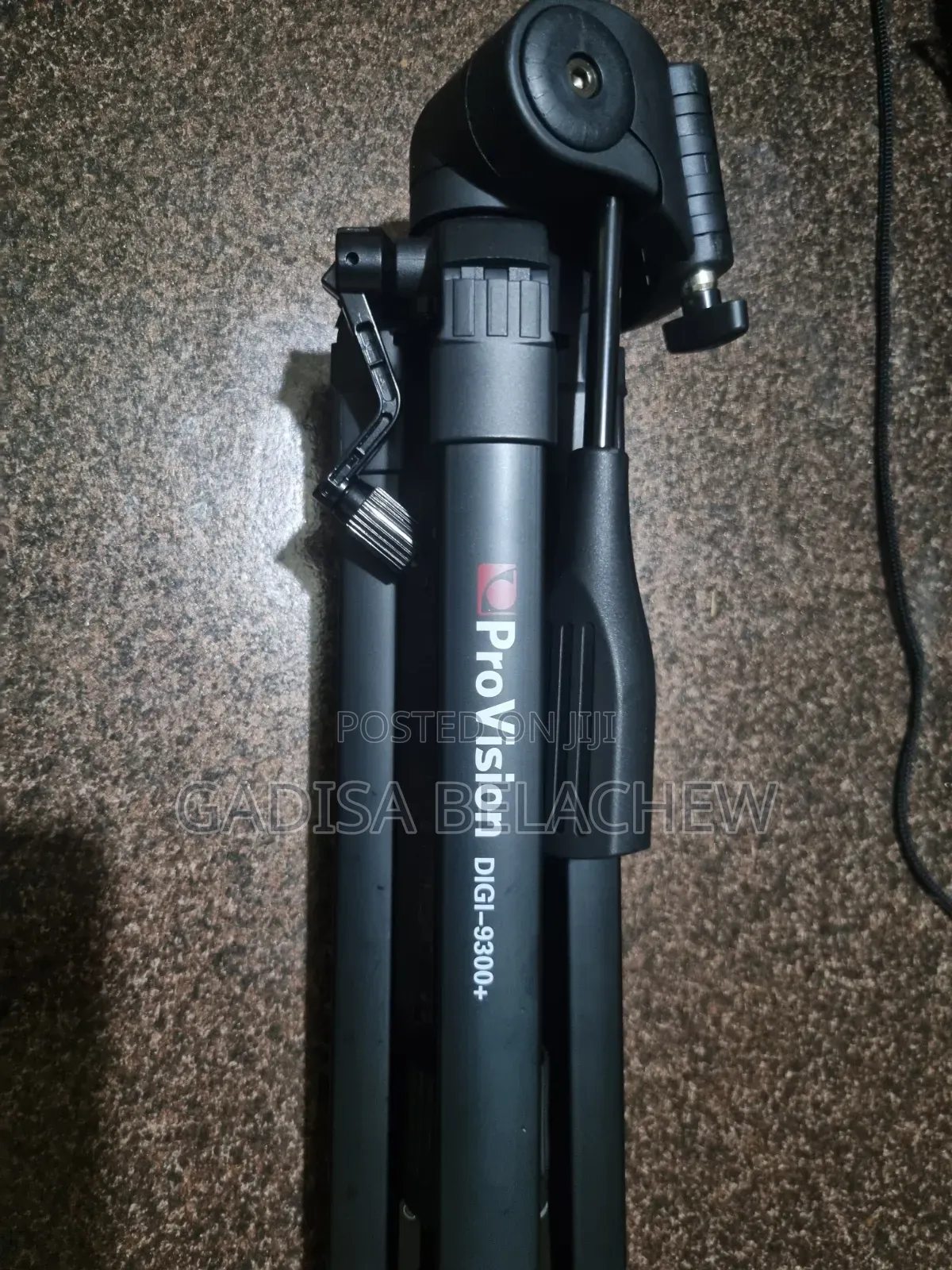 R100 Camera