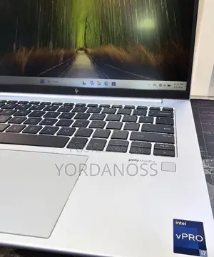 New Laptop HP EliteBook 840 G10 16GB Intel Core i7 SSD 512GB