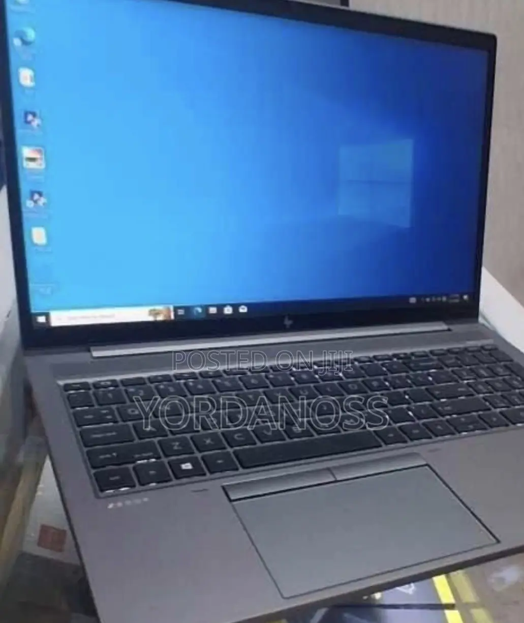 New Laptop HP ZBook Firefly G8 16GB Intel Core i7 SSD 512GB