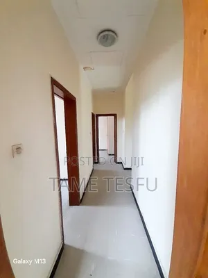 3bdrm House in ሀያት, Bole for sale
