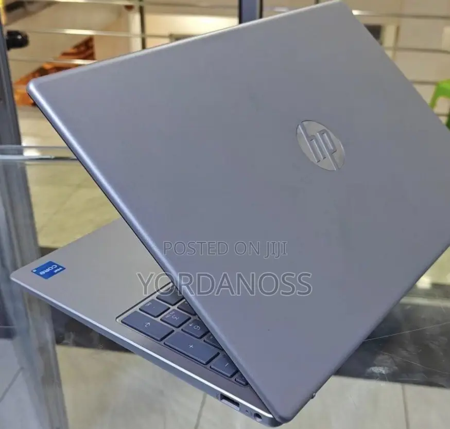 New Laptop HP Stream Notebook 16GB Intel Core i5 SSD 512GB