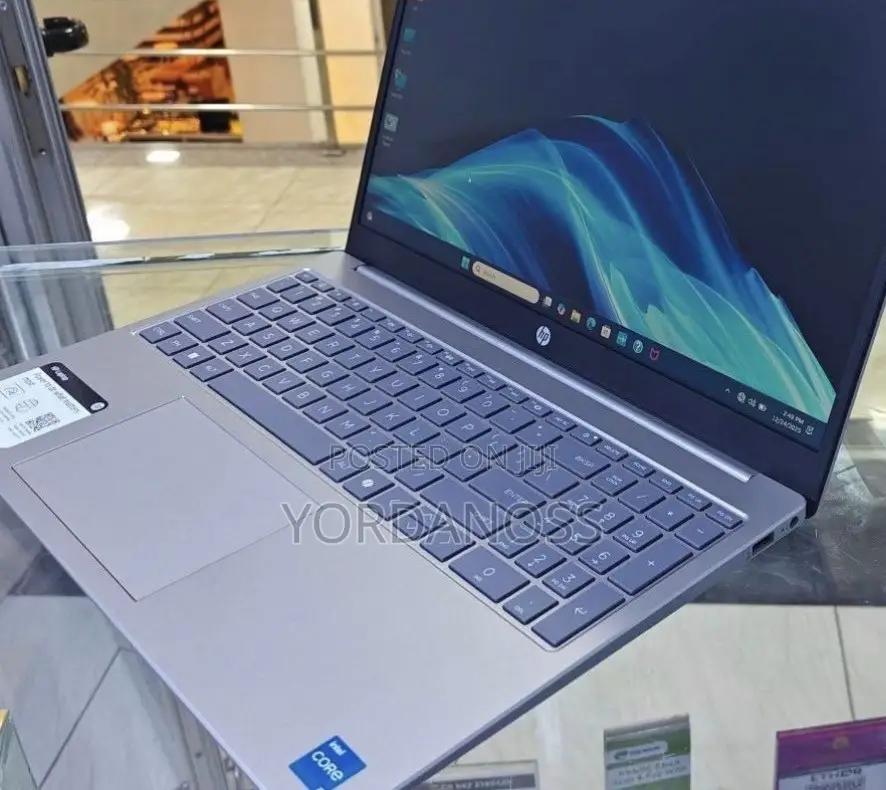 New Laptop HP Stream Notebook 16GB Intel Core i5 SSD 512GB