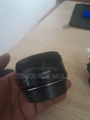 Canon STM 1.8 Lens