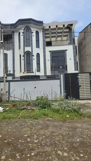Furnished 8bdrm House in ሀያት, Bole for sale