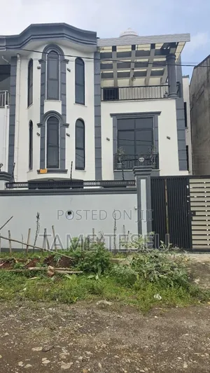 Furnished 8bdrm House in ሀያት, Bole for sale