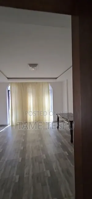Furnished 8bdrm House in ሀያት, Bole for sale